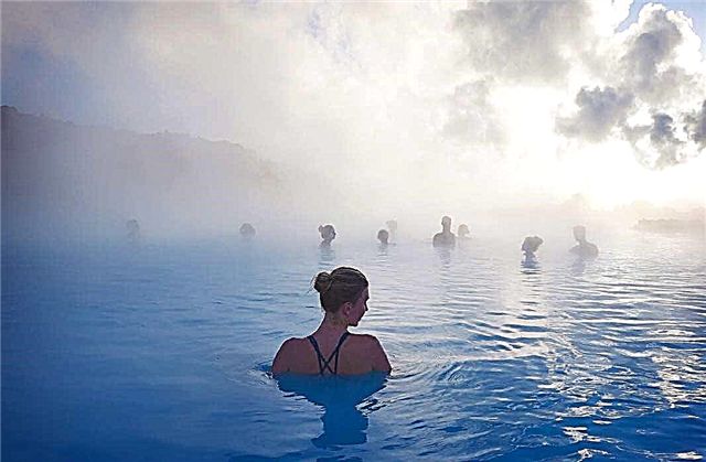 أجمل 10 حمامات سباحة طبيعية في العالم حيث يمكنك السباحة