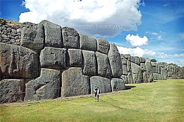 Verbazingwekkende megalithische structuren en hun foto's
