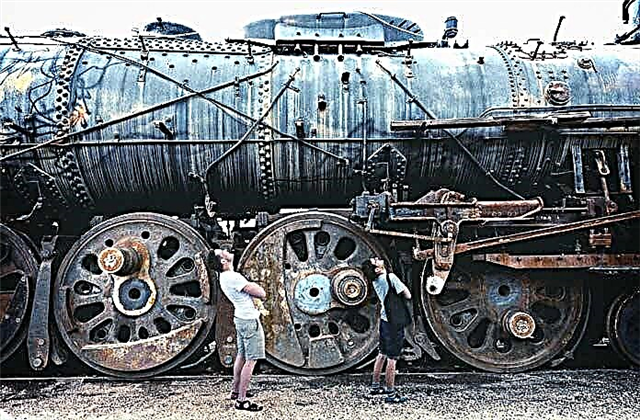 The largest steam locomotives in the world: photos and video