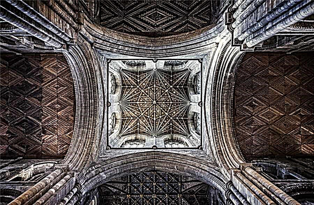 TOP 7 incredibly beautiful ceilings from around the world