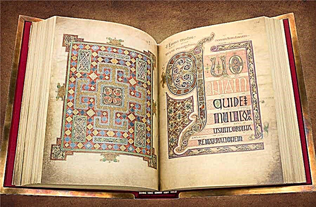 TOP 10 most beautiful medieval manuscripts