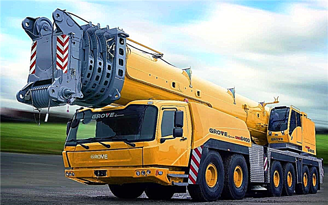 Largest truck-mounted cranes