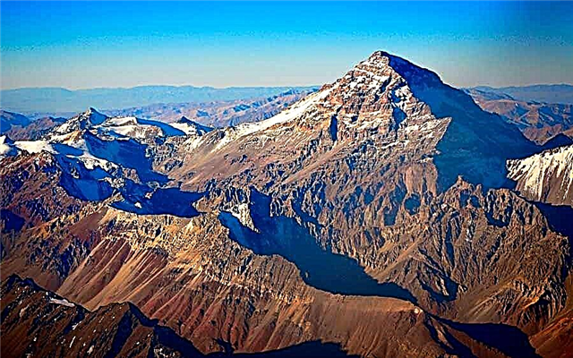 TOP 10 highest mountains in Argentina