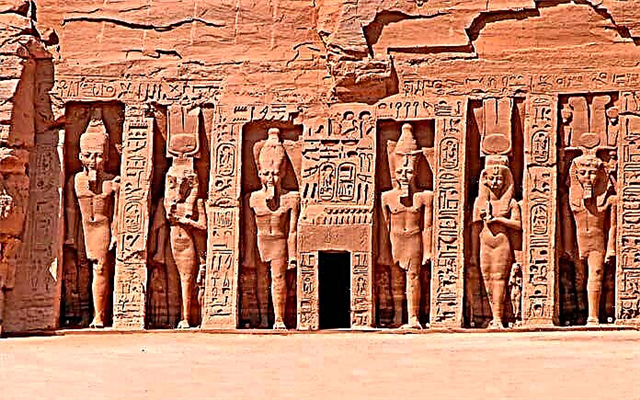 प्राचीन मिस्र के अद्भुत मंदिर