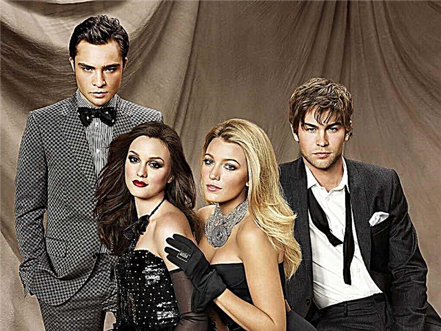 أفضل 10 مسلسلات تلفزيونية عن أسرار النساء ، مثل "Gossip Girl"