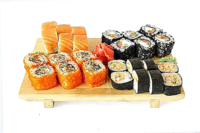 The most popular rolls and sushi that you can cook at home