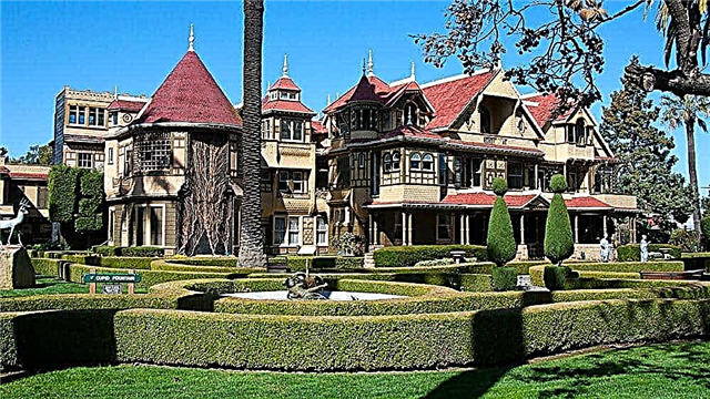 10 famous haunted houses