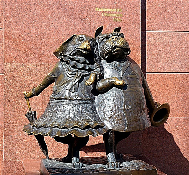 10 mest sjove og latterlige monumenter i Rusland