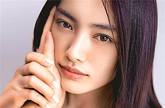 10 smukkeste piger i Japan