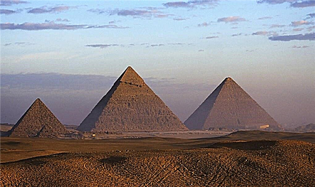 10 interesting facts about the Egyptian pyramids