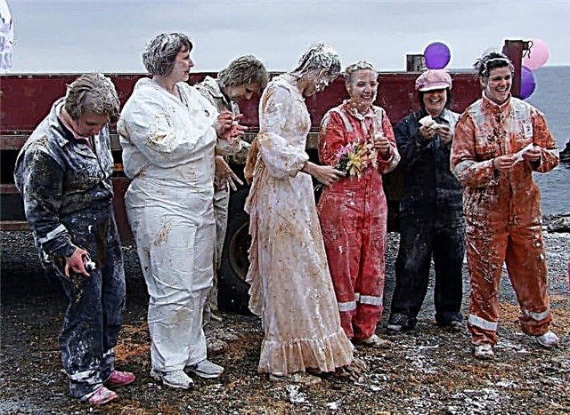 10 unusual wedding traditions of the world
